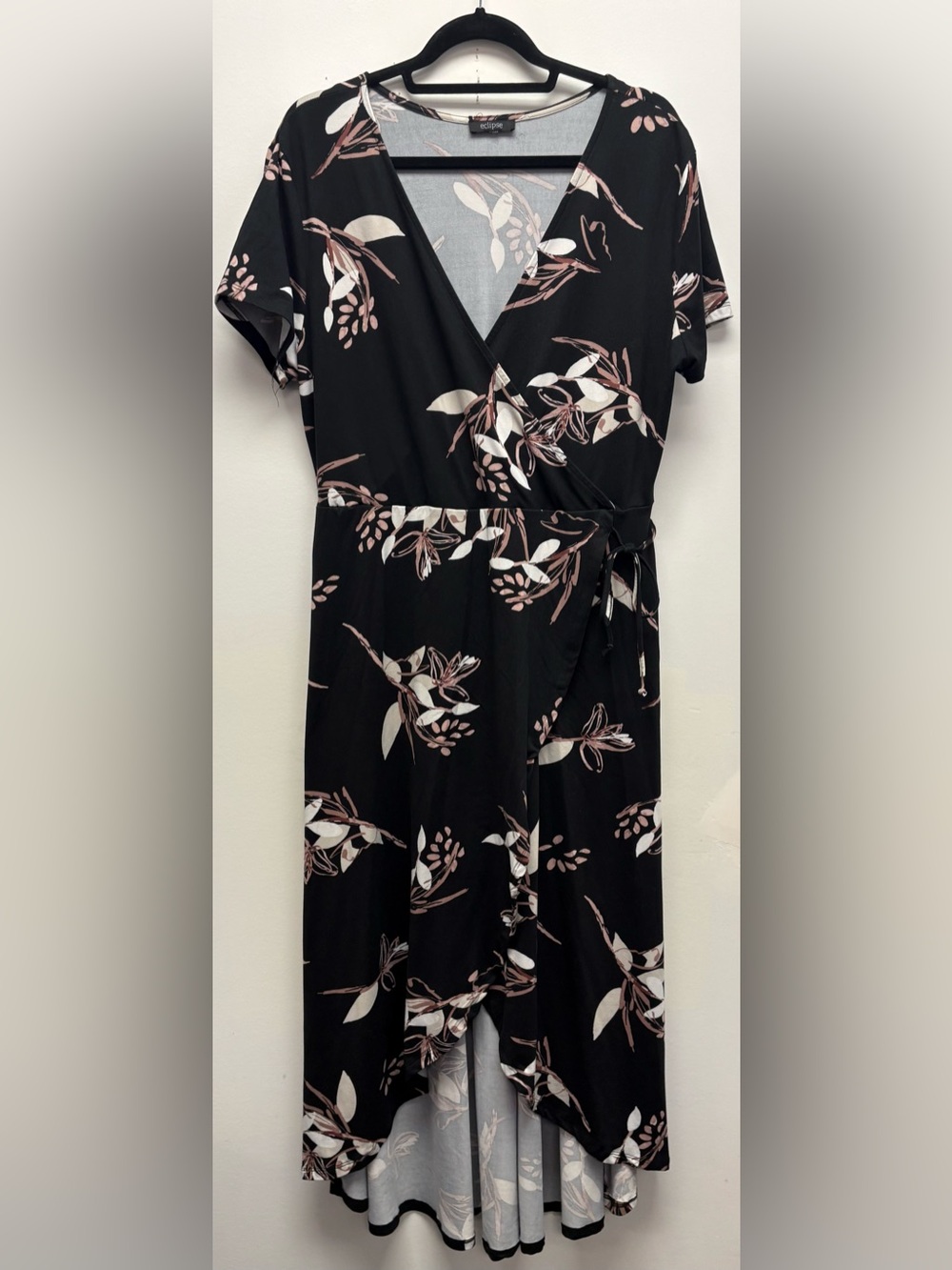 🌸 Eclipse Black Floral Faux Wrap High-Low Midi Dress – Size XXL